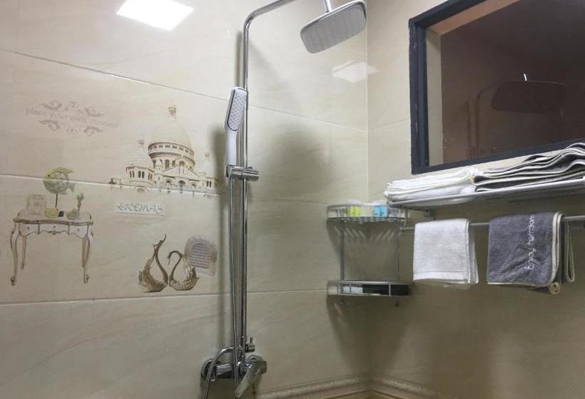 Пансион Huakun Chain Tourist Guest House