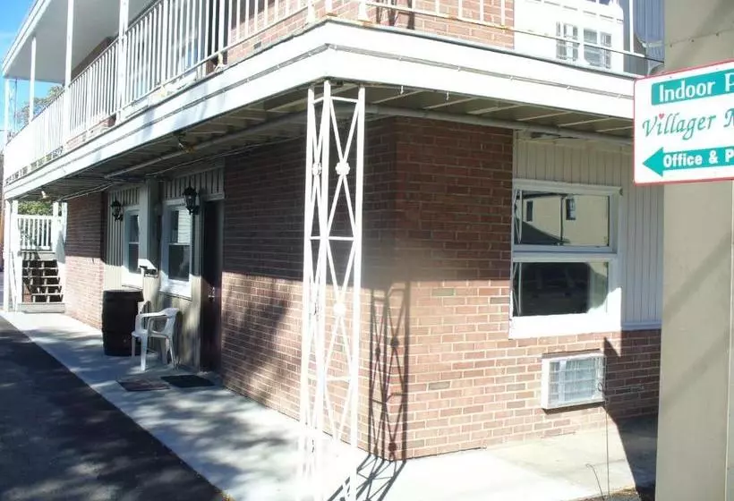 Villager Motel & Glen Manor Estate