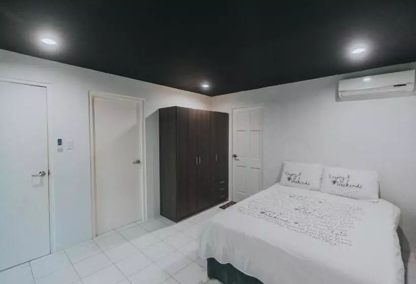پانسیون Buddha Studios Aruba