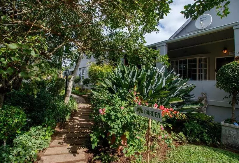 ペンション Fiddlewood Fields Guest House