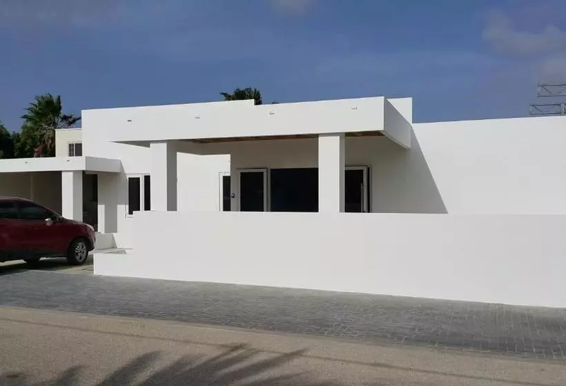 پانسیون Buddha Studios Aruba
