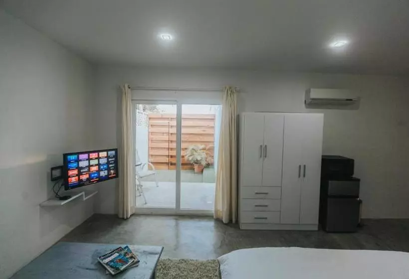 پانسیون Buddha Studios Aruba