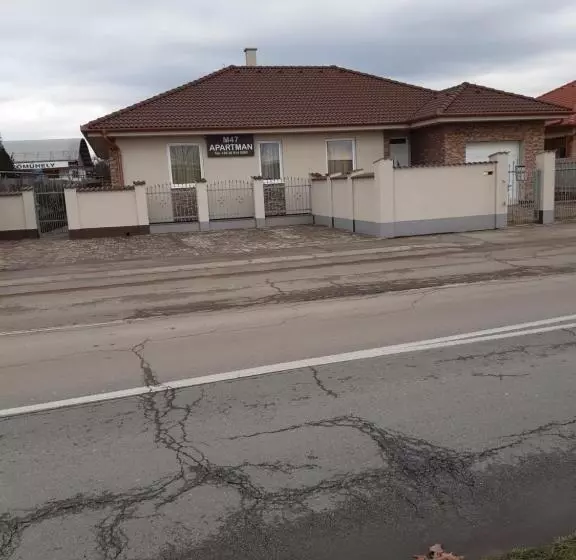 Majatalo M47 Vendégház Airport