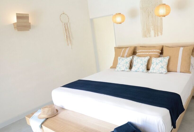 هتل Boho Tamarindo