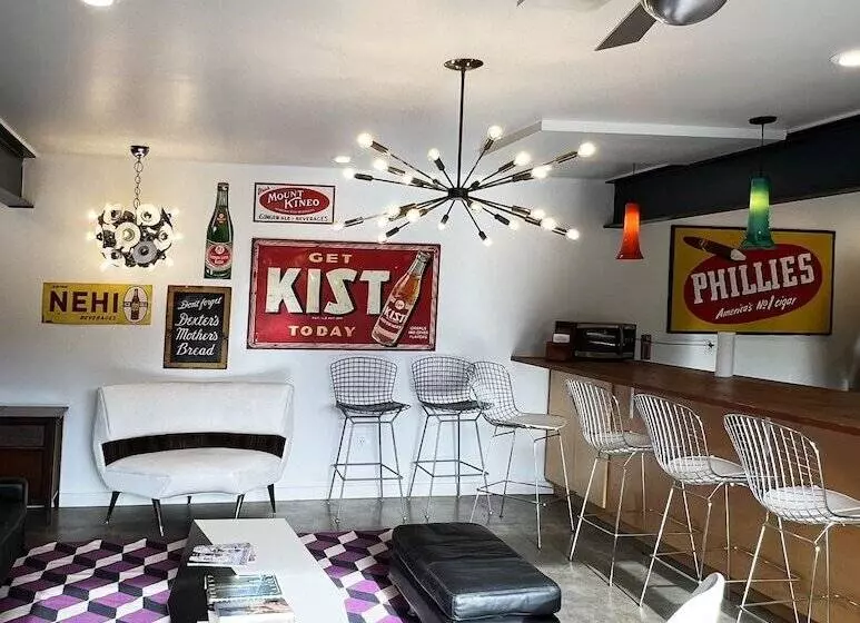 モーテル The Astro