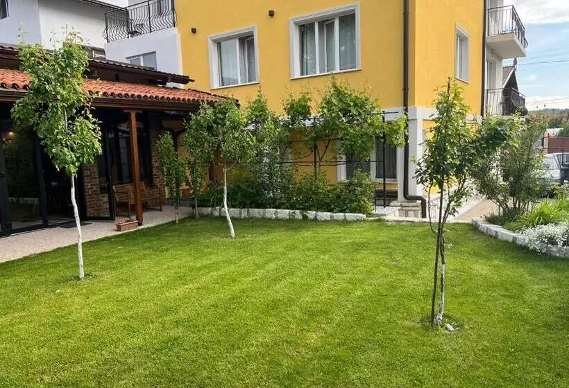 Majatalo Horizont Dobrinishte