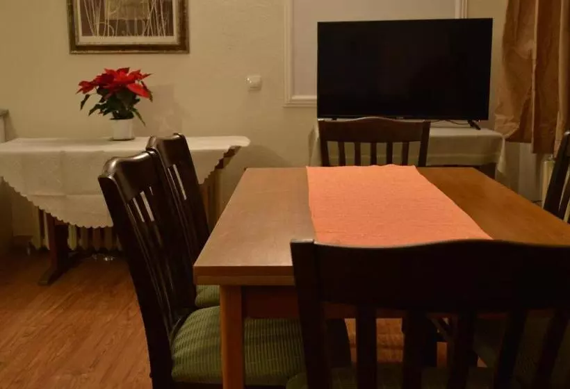 Majatalo Horizont Dobrinishte