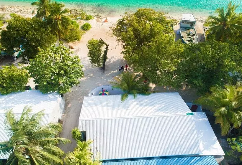 پانسیون Kriulhiya Maldives