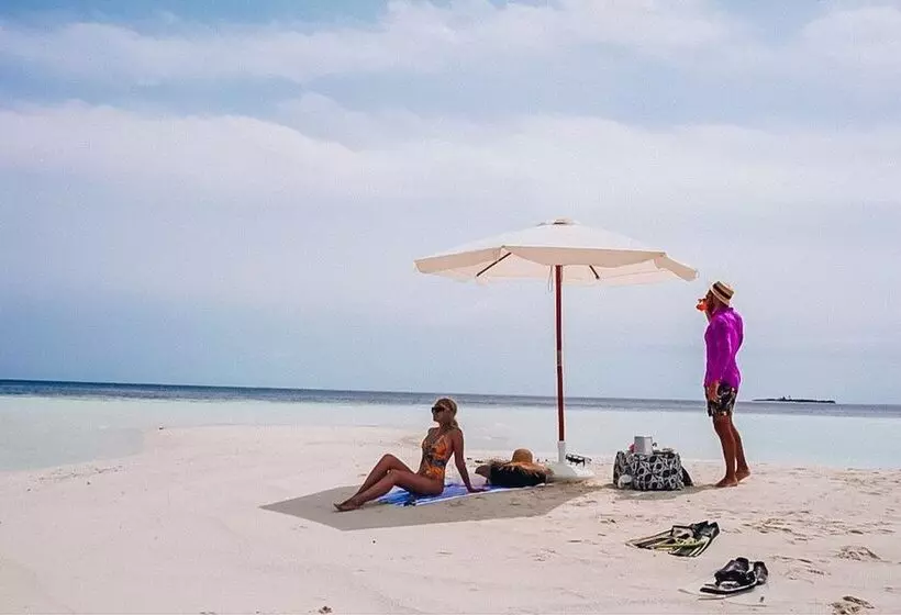 پانسیون Kriulhiya Maldives