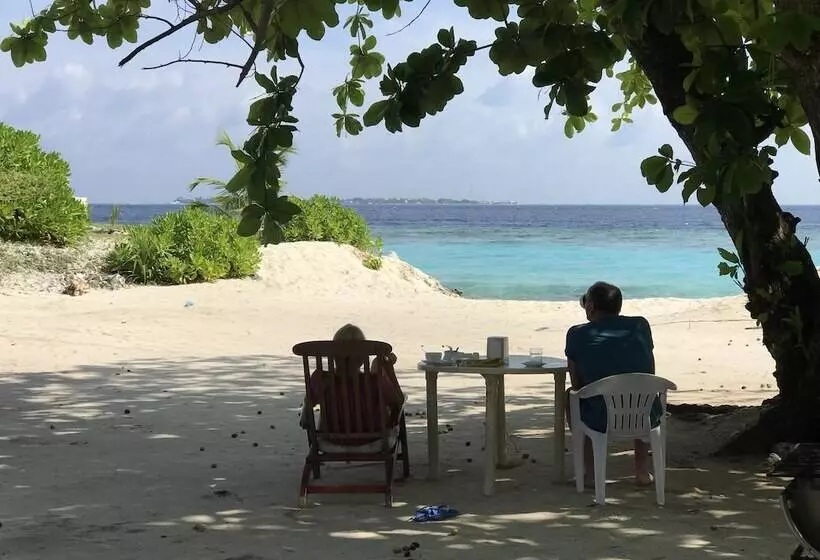 پانسیون Kriulhiya Maldives