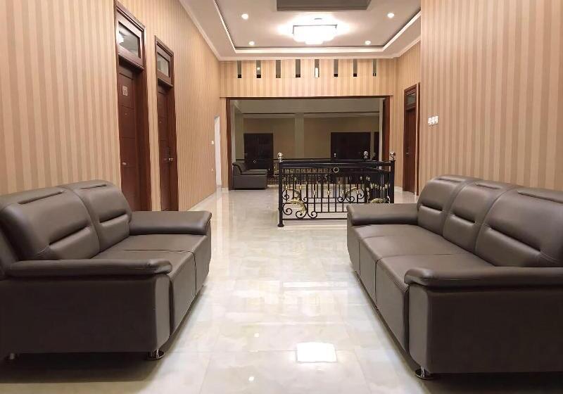 פנסיון Hillside Suite Guest House