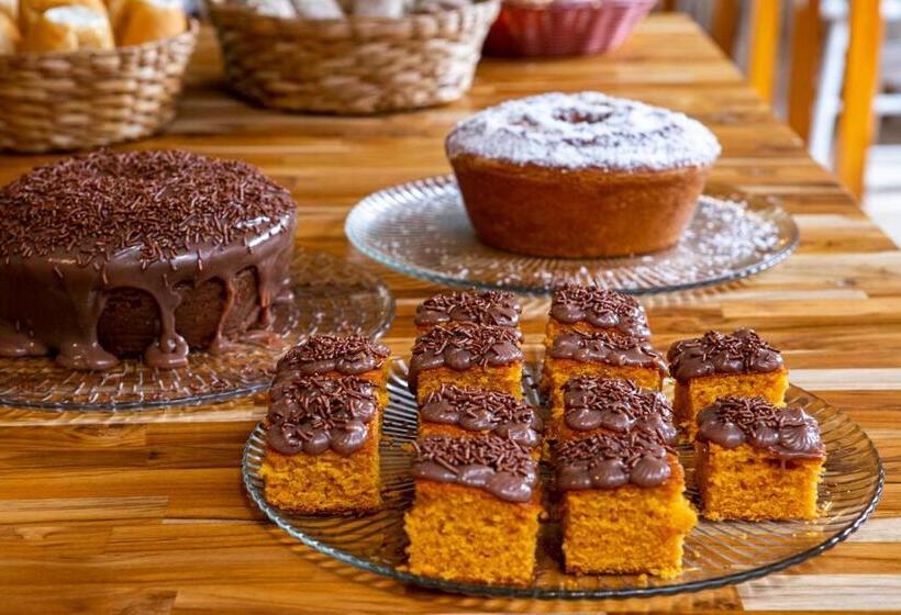 Пансион Pousada Villa Blu Maresias