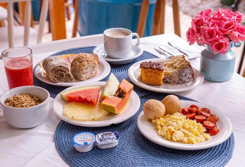 Пансион Pousada Villa Blu Maresias