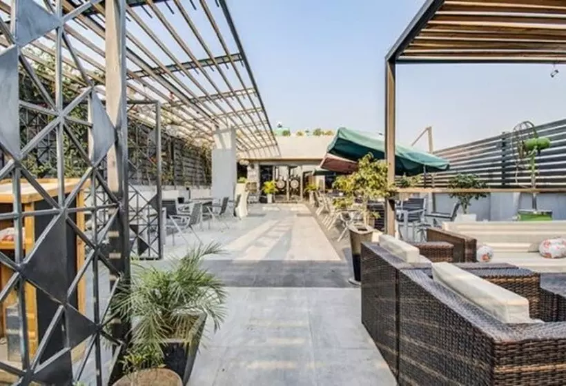 Fabhotel Prime V Hazratganj