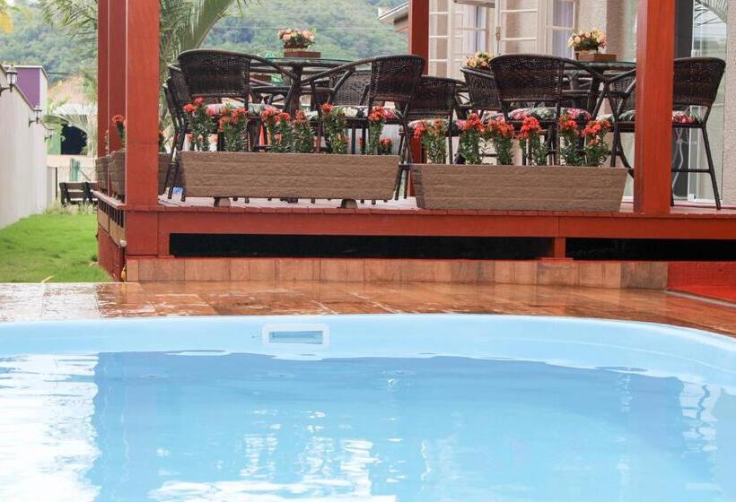 بنسيون Pousada Casarao Schmidt