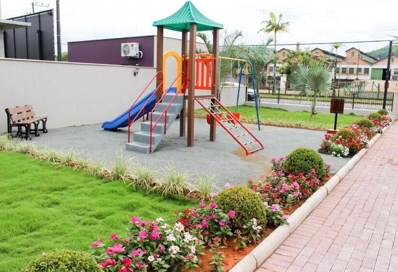 بنسيون Pousada Casarao Schmidt