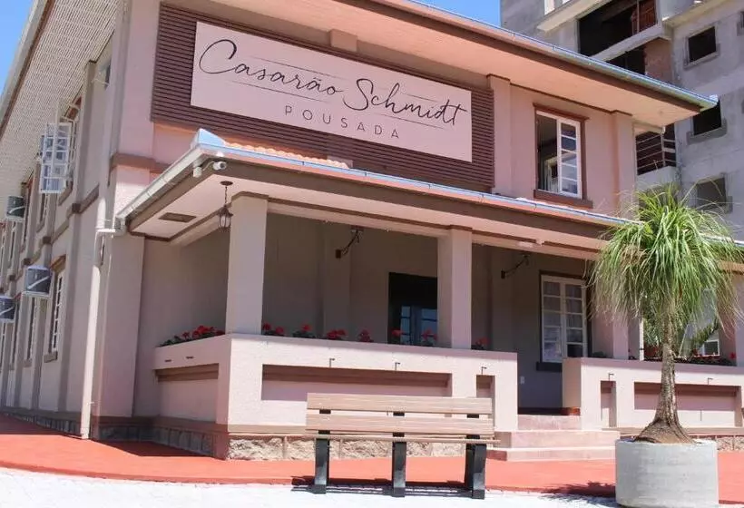 ペンション Pousada Casarao Schmidt