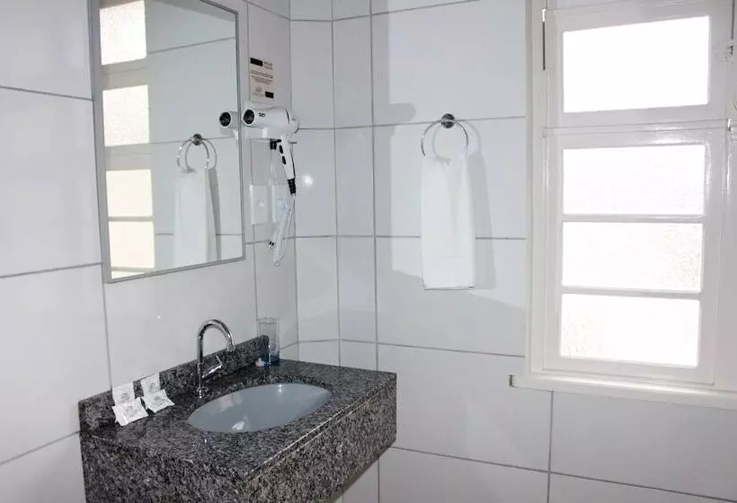 ペンション Pousada Casarao Schmidt