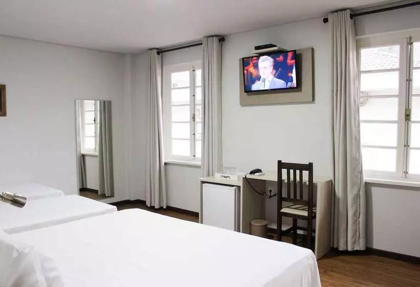 ペンション Pousada Casarao Schmidt