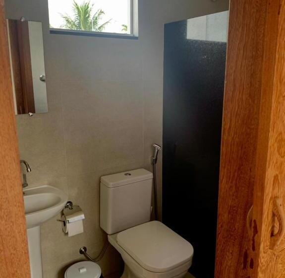 פנסיון Vila Guaiamum