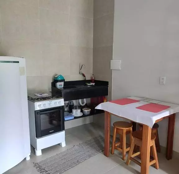 ペンション Vila Guaiamum