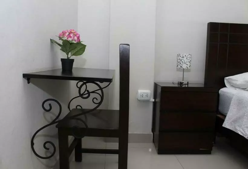 هتل Estancia Real