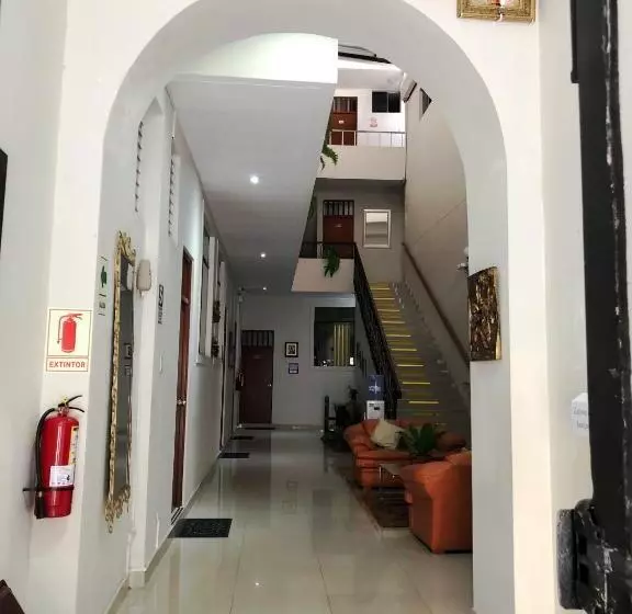 هتل Estancia Real