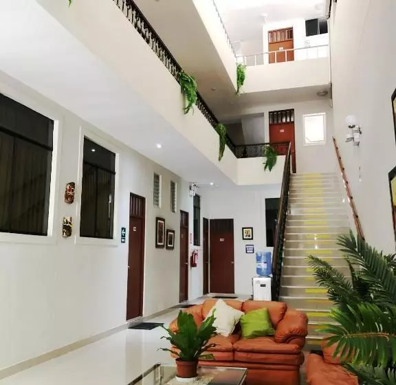 هتل Estancia Real