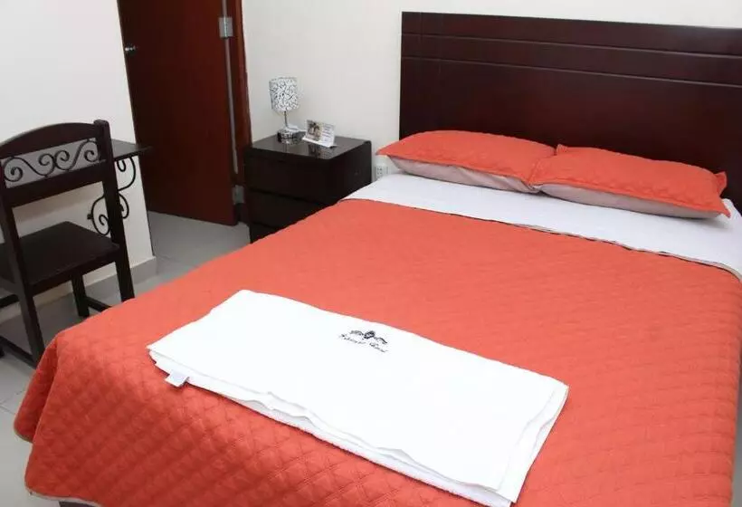 هتل Estancia Real