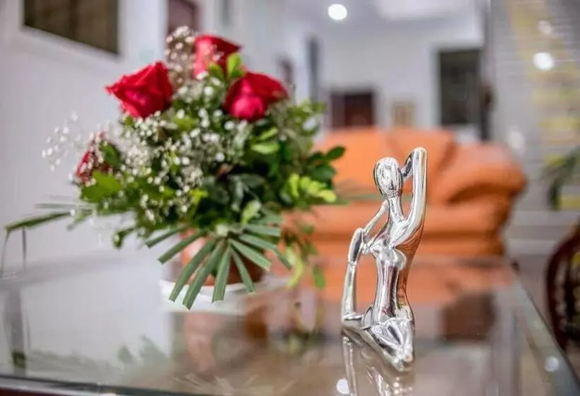 هتل Estancia Real