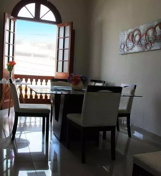 هتل Estancia Real