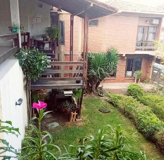 ペンション Pousada Kantuta