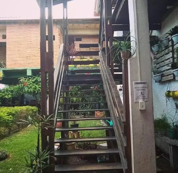 ペンション Pousada Kantuta