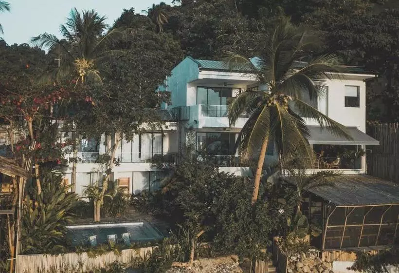 Lomakeskus Frangipani El Nido