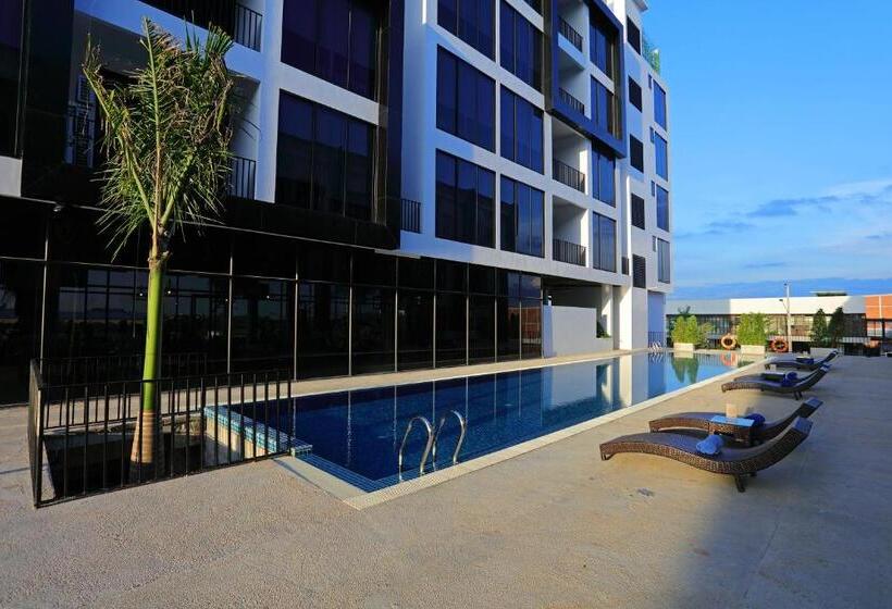 Eco Garden Residences