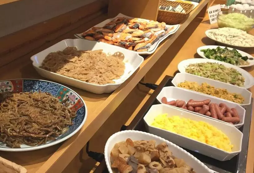 Hotelli Komagane Premont