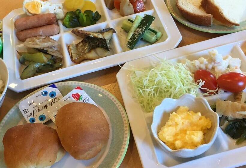 בית מלון כפרי Komagane Premont