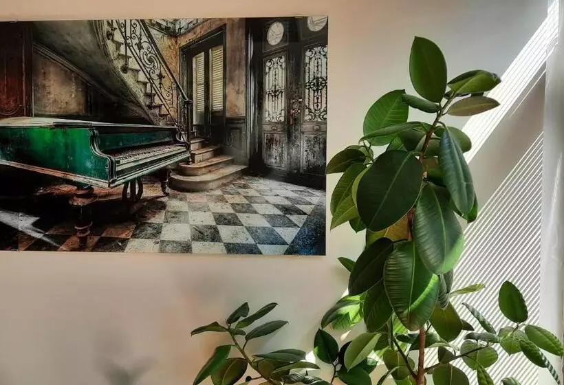 پانسیون Apartmani Rale Rooms