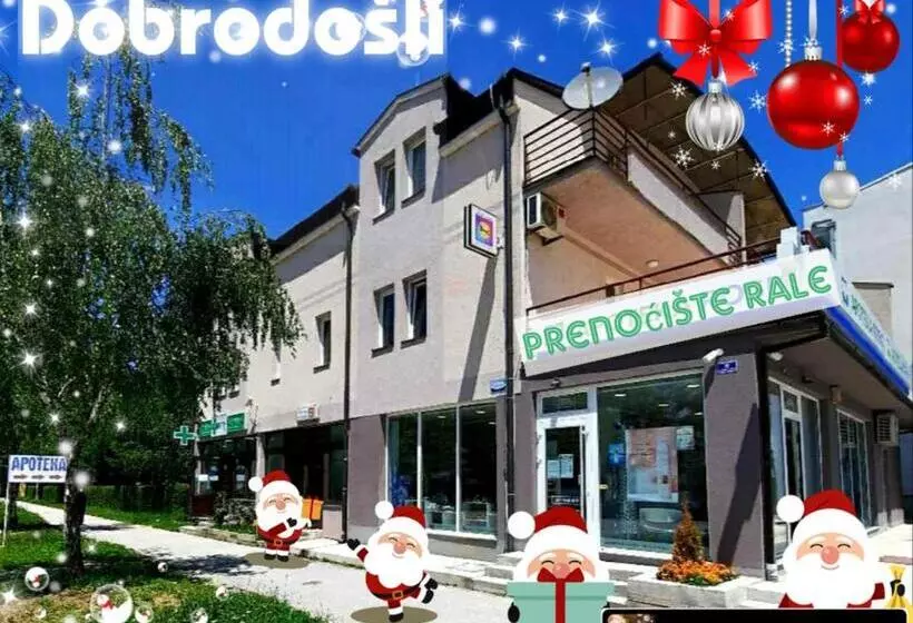 پانسیون Apartmani Rale Rooms