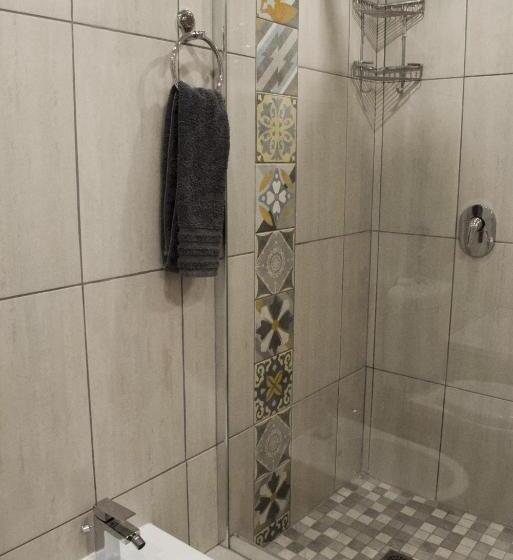 膳宿费 Arcangeli Wines