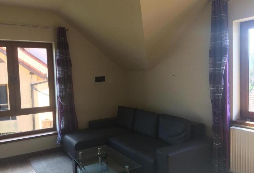 پانسیون Casa Florea