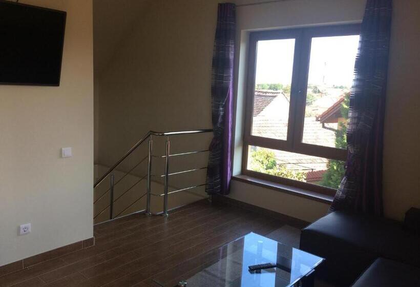 پانسیون Casa Florea