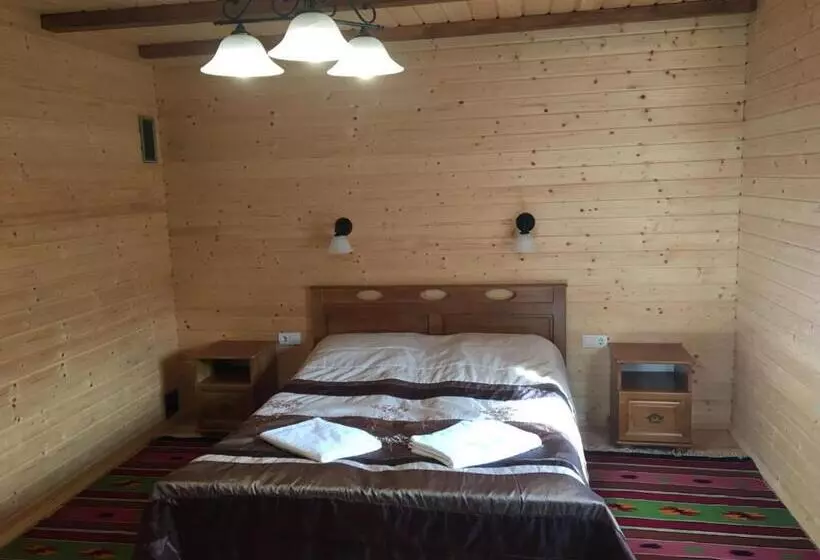 Majatalo Guesthouse Kolo Druziv