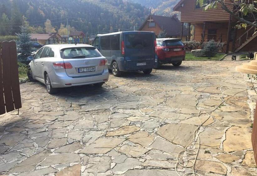 بنسيون Guesthouse Kolo Druziv