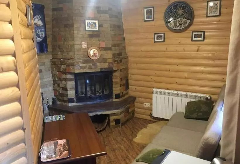 Majatalo Guesthouse Kolo Druziv