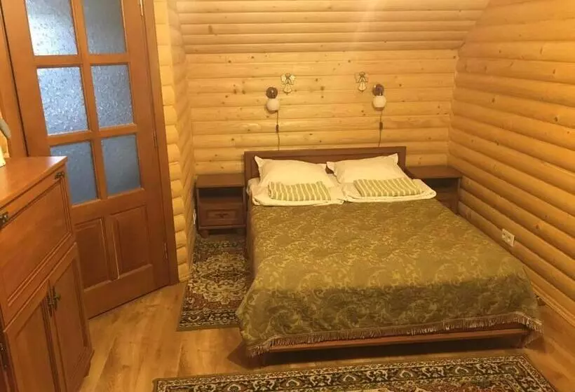 Majatalo Guesthouse Kolo Druziv
