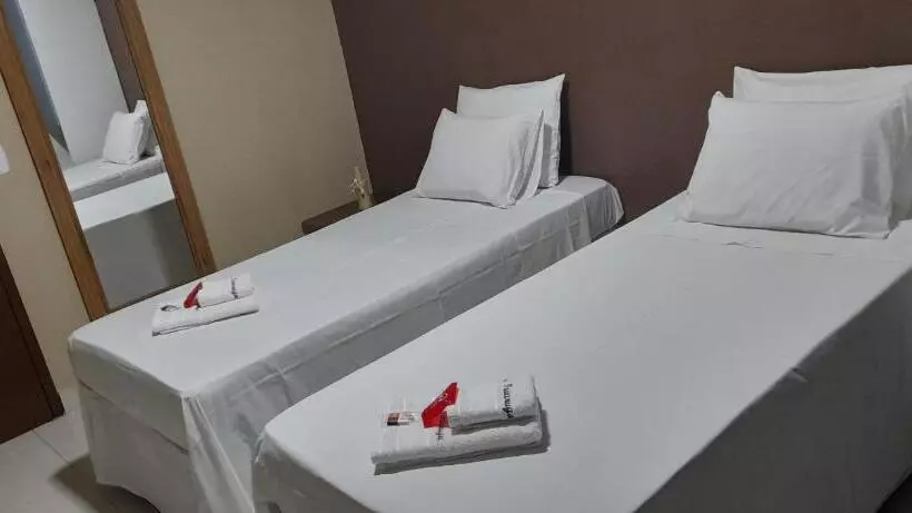 ユースホステル Pousada Tartaruga Cumbuco