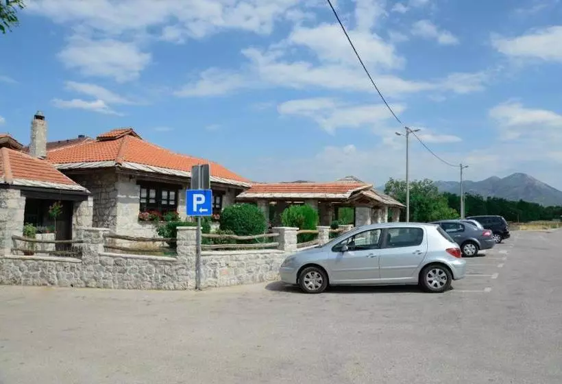 تختخواب و صبحانه Stara Hercegovina