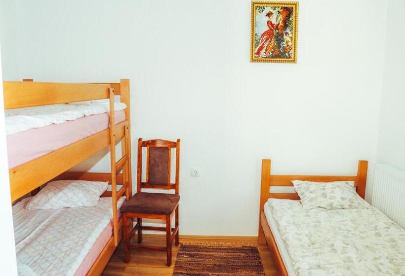 هتل Etno Domaćinstvo Milenković