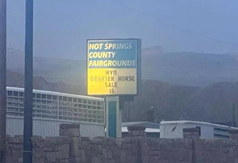 Motelli Two Rivers Inn